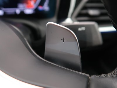 2022 BMW 4 SERIES CABRIOLET thumbnail 32