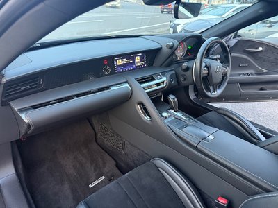 2018 Lexus LC — миниатюра 27