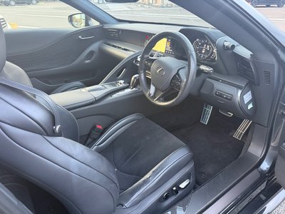 2018 Lexus LC — миниатюра 15