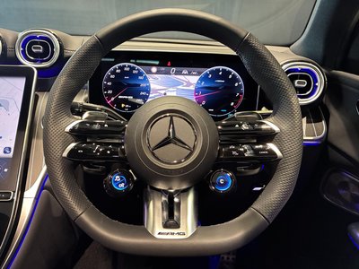 2025 Mercedes-BENZ GLC AMG 照片 16