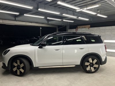 2024 MINI COOPER COUNTRYMAN photo 7