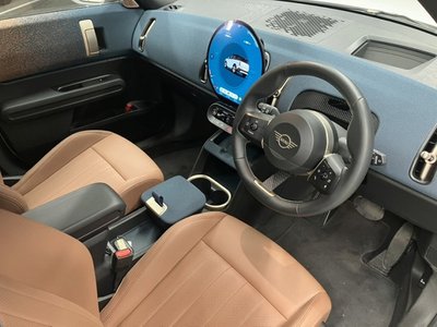 2024 MINI COOPER COUNTRYMAN photo 13