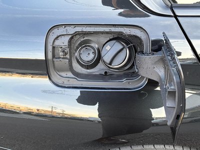 صورة 14 لـ 2025 BMW 3 SERIES