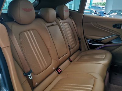 2025 Aston Martin DBX 缩略图 26