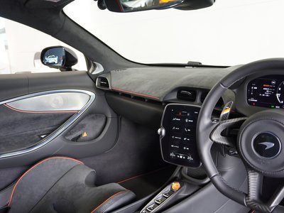 2025 Mclaren ARTURA thumbnail 66