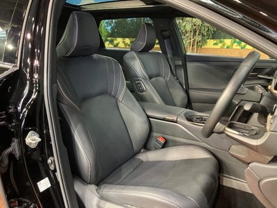 2025 Toyota CROWN ESTATE 照片 9