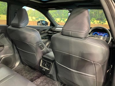 2025 Toyota CROWN ESTATE 照片 37