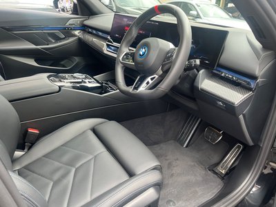 2025 BMW I5 TOURING 缩略图 19