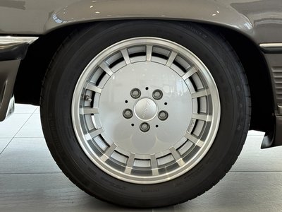 1988 Mercedes-BENZ SL thumbnail 80