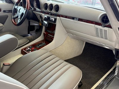 1988 Mercedes-BENZ SL thumbnail 23