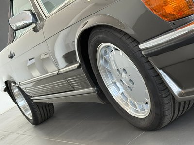 1988 Mercedes-BENZ SL thumbnail 37