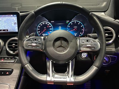 صورة 14 لـ 2019 Mercedes-BENZ GLC AMG