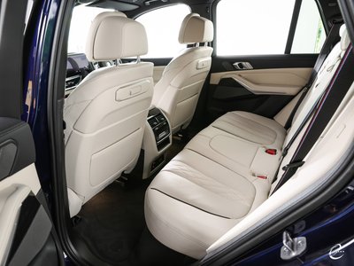 2024 BMW X5 thumbnail 75