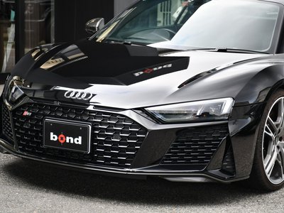 2022 AUDI R8 photo 2