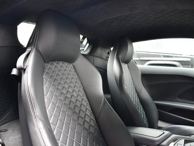 2022 AUDI R8 photo 6