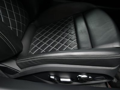 2022 AUDI R8 photo 8