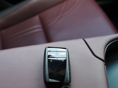 2024 Lexus ES thumbnail 59