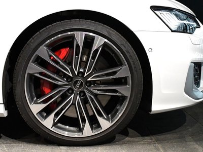 صورة مصغرة 123 لـ 2025 AUDI S6