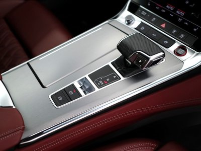 صورة مصغرة 62 لـ 2025 AUDI S6