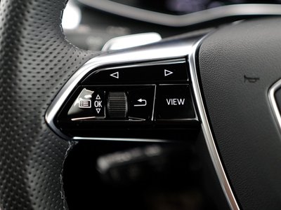 صورة مصغرة 28 لـ 2025 AUDI S6