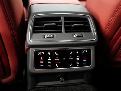 صورة مصغرة 100 لـ 2025 AUDI S6