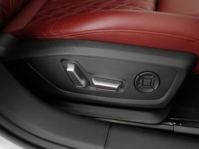 صورة مصغرة 66 لـ 2025 AUDI S6
