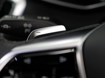 صورة مصغرة 27 لـ 2025 AUDI S6