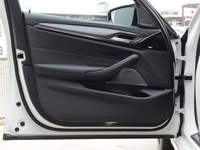 2022 BMW M5 COMPETITION photo 25