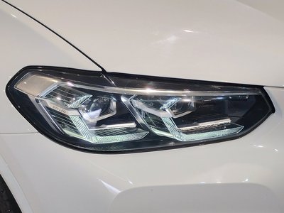 2023 BMW X4 photo 10