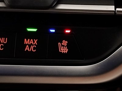 2023 BMW X4 thumbnail 61