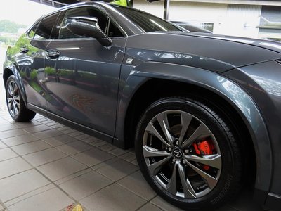 صورة 26 لـ 2024 Lexus UX