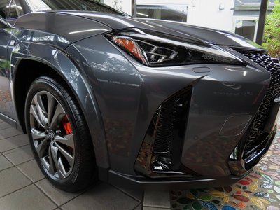 صورة 25 لـ 2024 Lexus UX