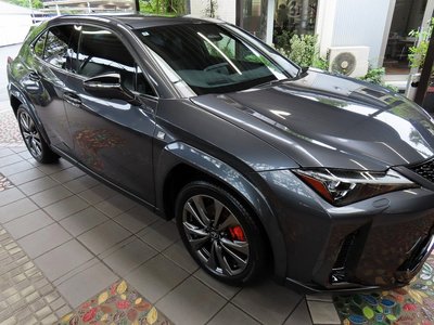 صورة 23 لـ 2024 Lexus UX