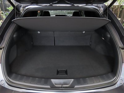 صورة 78 لـ 2024 Lexus UX
