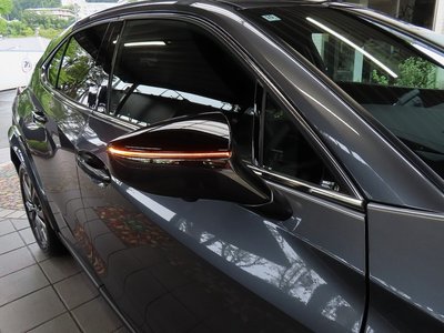 صورة 14 لـ 2024 Lexus UX