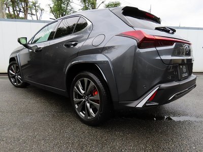 صورة 90 لـ 2024 Lexus UX