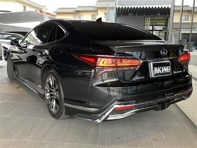 صورة 3 لـ 2021 Lexus LS