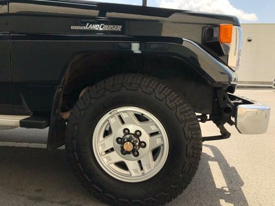 1994 Toyota LAND CRUISER 70 — фото 9