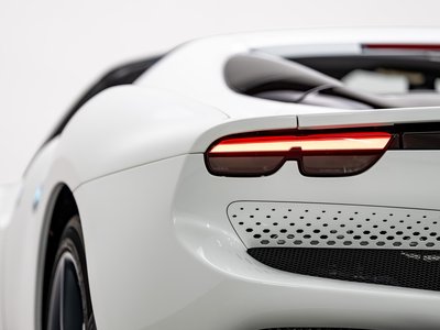 2025 Ferrari 296 GTS 缩略图 28