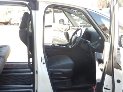 2025 Toyota ALPHARD 缩略图 9
