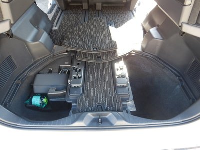 2025 Toyota ALPHARD 缩略图 34