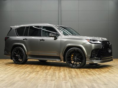 2024 Lexus LX photo 13