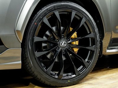 2024 Lexus LX thumbnail 41