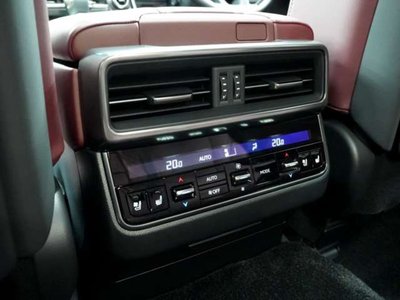 2024 Lexus LX thumbnail 85