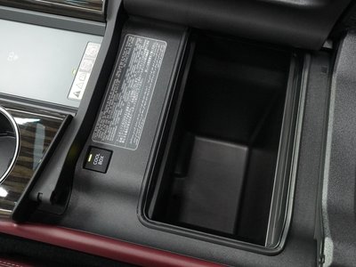 2024 Lexus LX photo 8