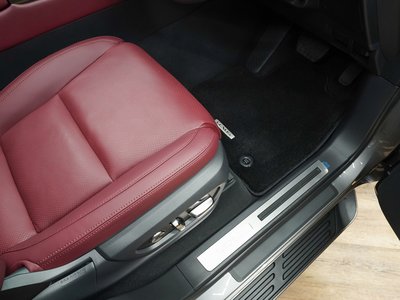 2024 Lexus LX thumbnail 80