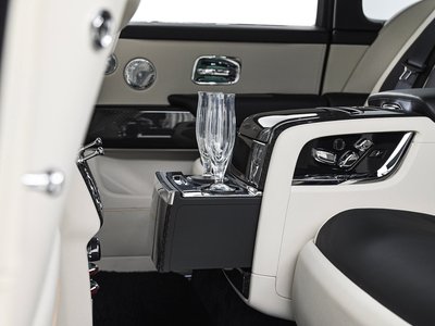 صورة مصغرة 38 لـ 2023 ROLLS-ROYCE CULLINAN