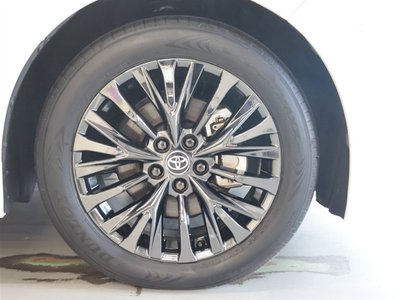 صورة 36 لـ 2024 Toyota VELLFIRE