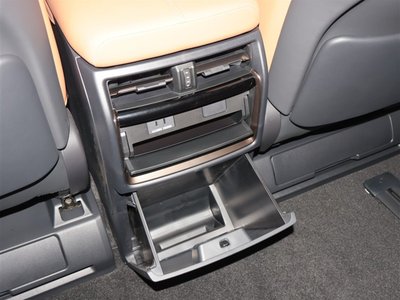صورة 28 لـ 2024 Toyota VELLFIRE