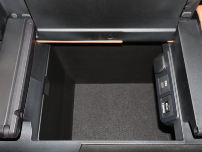 صورة 15 لـ 2024 Toyota VELLFIRE